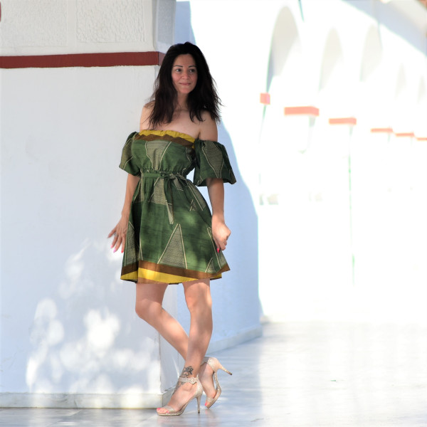 ΓΥΝΑΙΚΕΙΟ ΦΟΡΕΜΑ ΜΙΝΙ ΕΞΩ ΩΜΟ BOHO MOHICANS 2003 ΧΑΚΙ