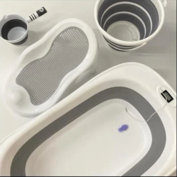 Folding Baby Bathtub with Thermometer, Container, and Rinsing Cup 6855 Gray