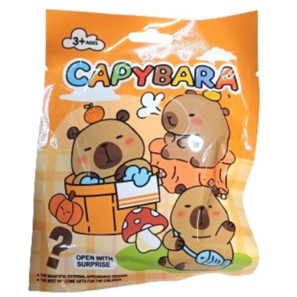 Σακουλάκι με φιγούρα Capybara και κάρτες Surprise OBK998-07