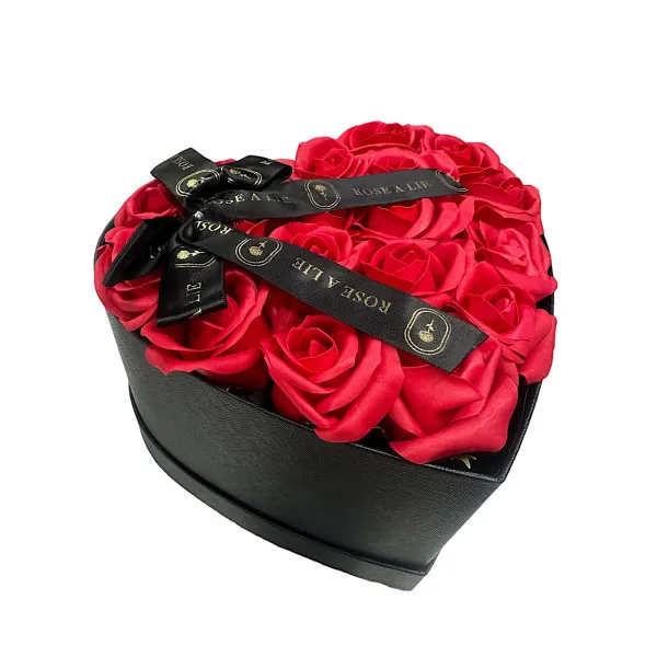Μπουκέτο από Τεχνητά Λουλούδια Τριαντάφυλλο 28cm σε Κουτί καρδούλα 81905 Κόκκινο