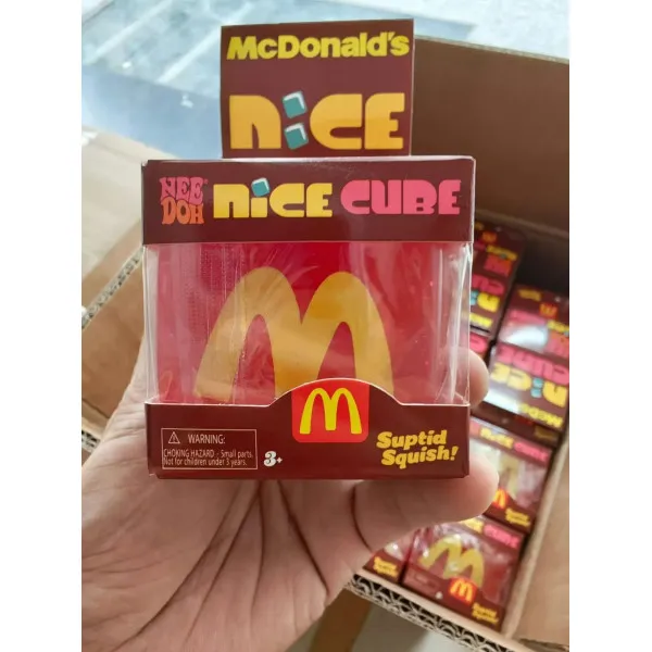 Squishy Nice Cube McDonald's FQ6939-2 Red